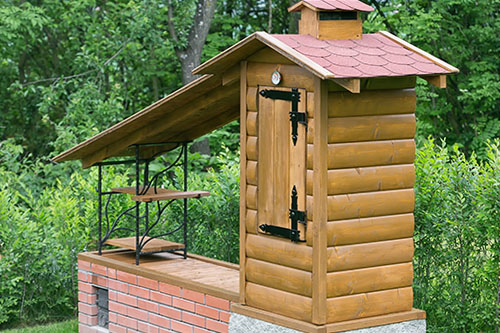 Ogrodowa wędzarnia